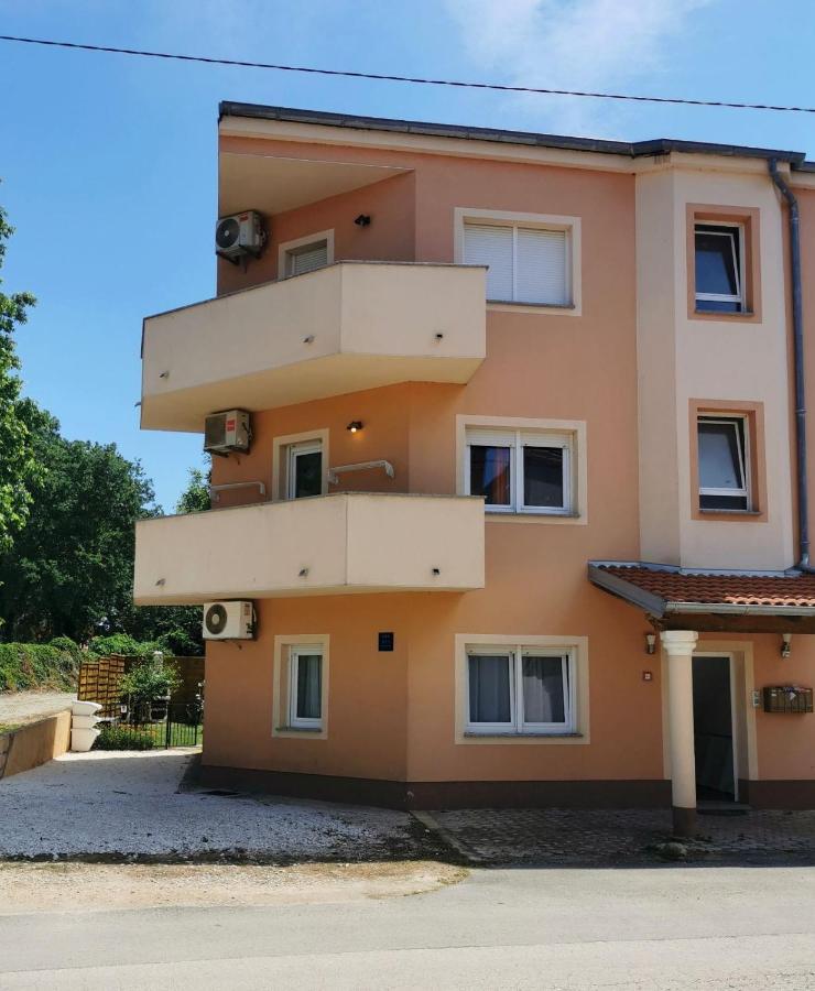 Apartman Teo メドゥリン エクステリア 写真